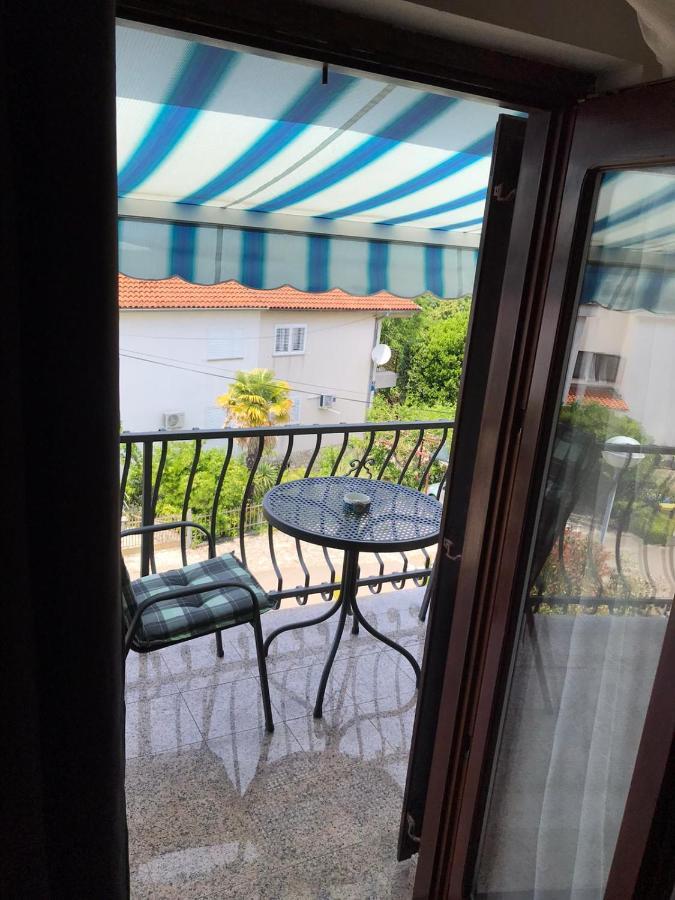 Apartman Jumic Malinska Extérieur photo