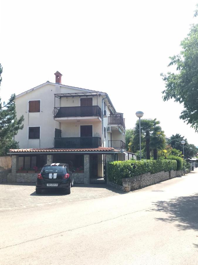 Apartman Jumic Malinska Extérieur photo